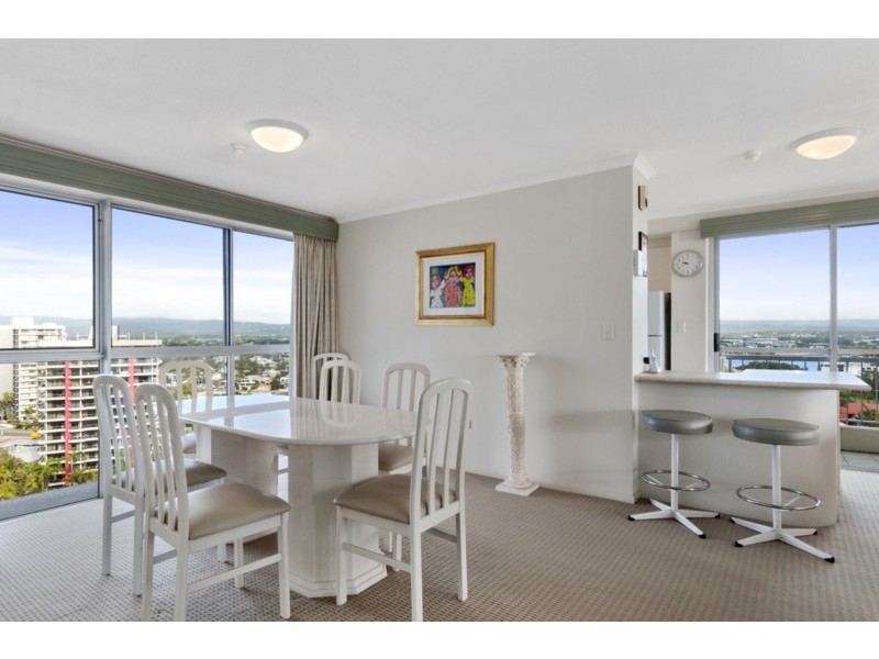 Surfers Beachside/10 Vista Street, Surfers Paradise QLD 4217