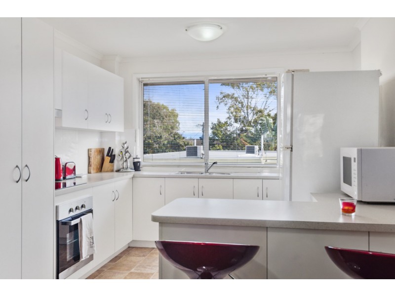 8/23 Genoa Street, Surfers Paradise QLD 4217