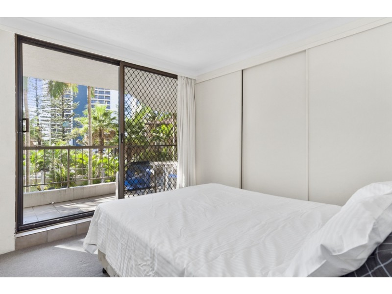 5/2981 Surfers Paradise Boulevard, Surfers Paradise QLD 4217