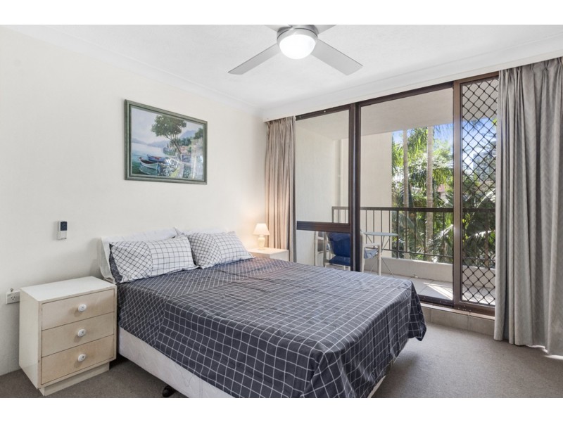 5/2981 Surfers Paradise Boulevard, Surfers Paradise QLD 4217