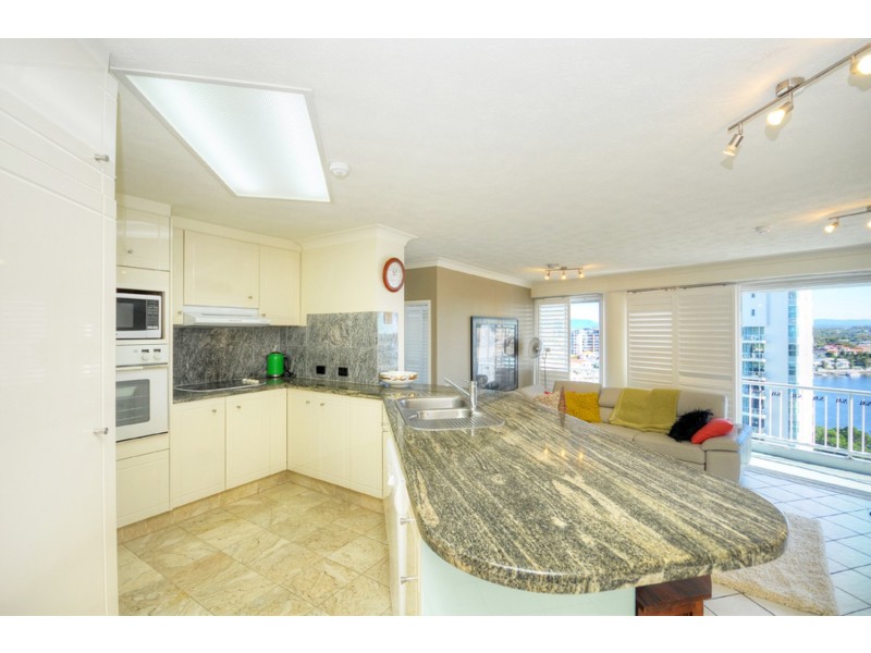 37/19 Riverview Parade, Surfers Paradise QLD 4217