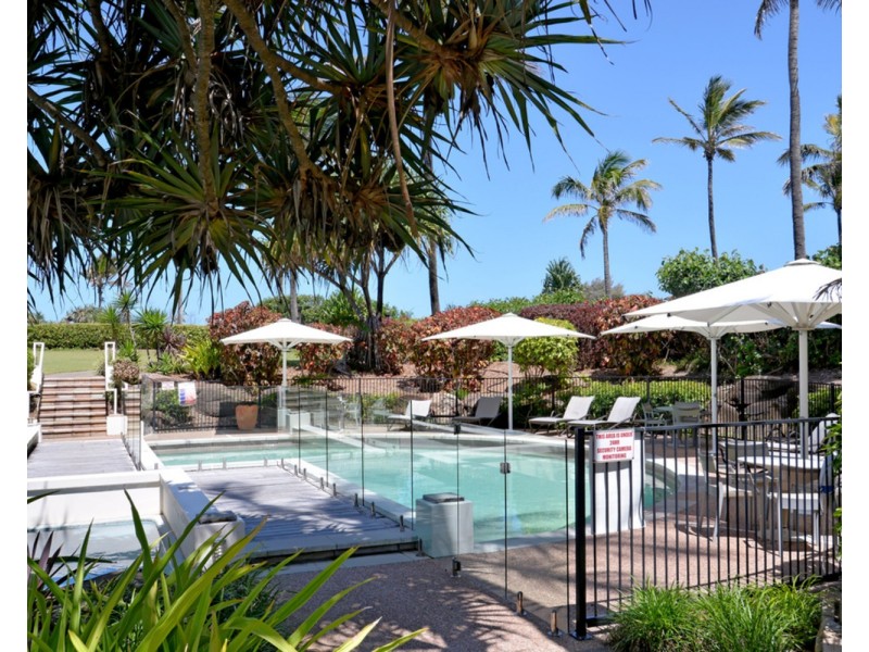 Pacific Mirage Villa/20/135 Seaworld Drive, Main Beach QLD 4217