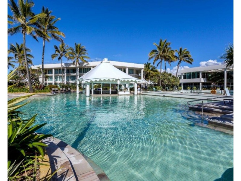 Pacific Mirage Villa/20/135 Seaworld Drive, Main Beach QLD 4217