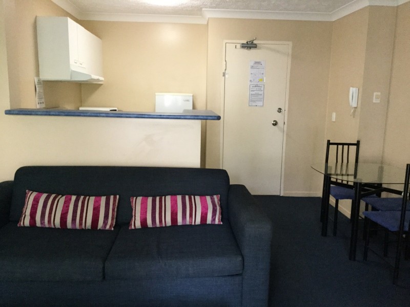 “Budds Beach Apartments”/43 Cypress Avenue, Surfers Paradise QLD 4217