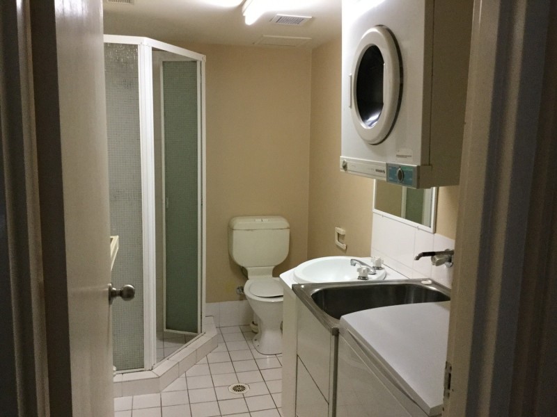 “Budds Beach Apartments”/43 Cypress Avenue, Surfers Paradise QLD 4217