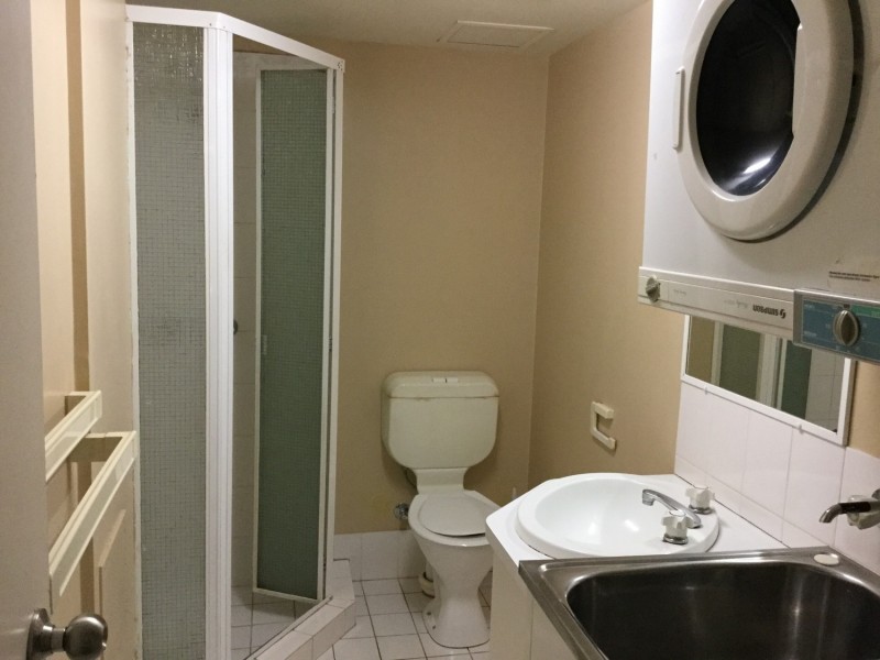 “Budds Beach Apartments”/43 Cypress Avenue, Surfers Paradise QLD 4217