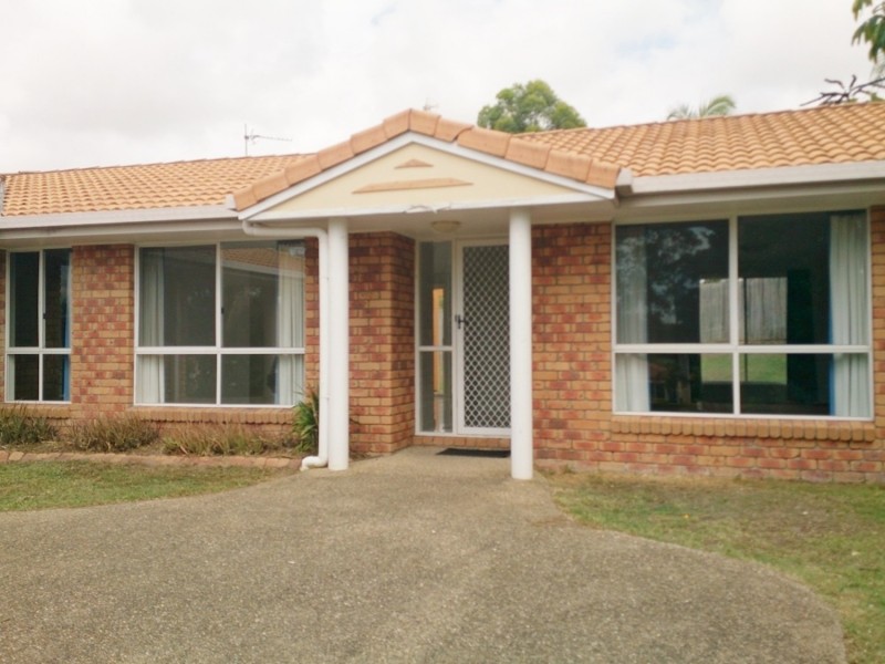 9 Henry Cotton Drive, Parkwood QLD 4214