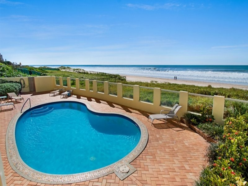 “Angelsea”/9 Garfield Terrace, Surfers Paradise QLD 4217