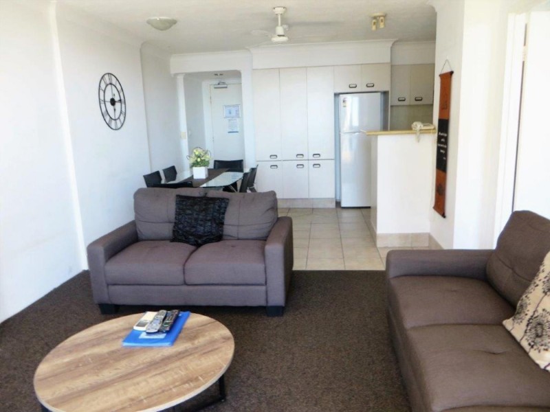 Aristocrat/19 Aubrey Street, Surfers Paradise QLD 4217