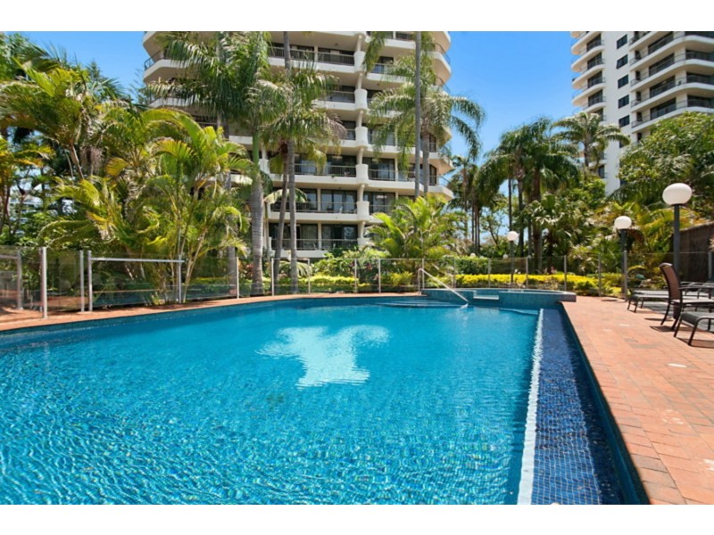 Aristocrat/19 Aubrey Street, Surfers Paradise QLD 4217