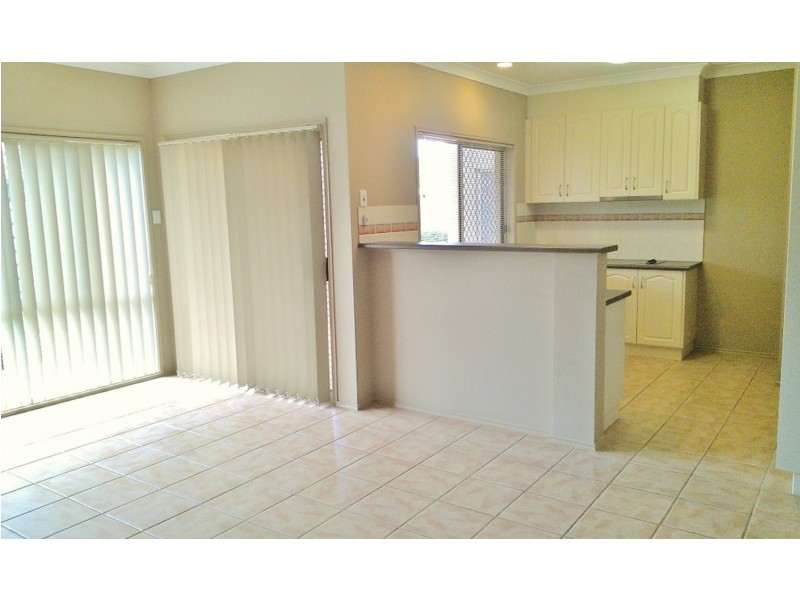 33 Sugargum Court, Molendinar QLD 4214