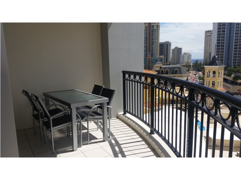 23 Ferny Avenue, Surfers Paradise QLD 4217