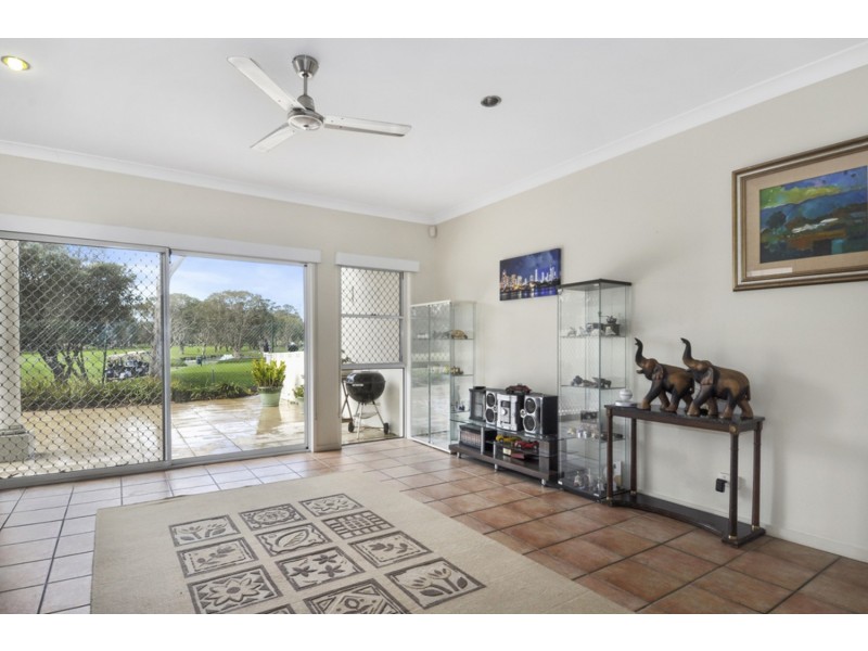 37/5 Bronberg Street, Southport QLD 4215