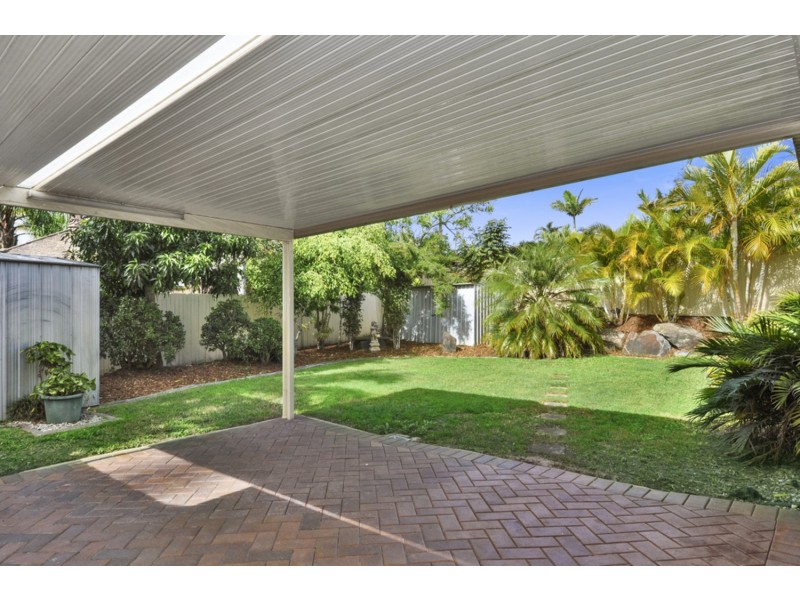 1/67 Usher Avenue, Labrador QLD 4215
