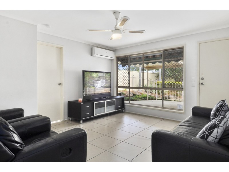 1/67 Usher Avenue, Labrador QLD 4215