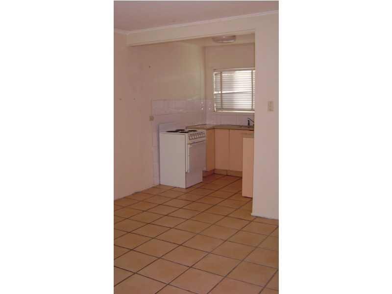 “Panorama Court”/5 Stanhill Drive, Chevron Island QLD 4217