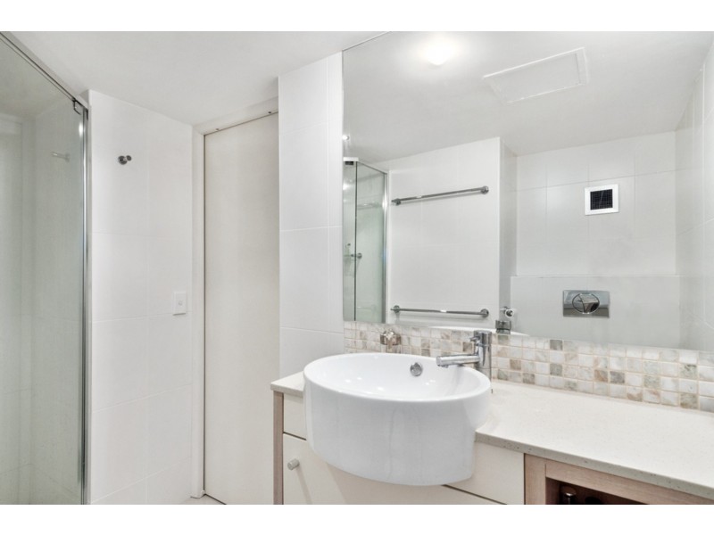 The Dorchester/3 Garfield Terrace, Surfers Paradise QLD 4217