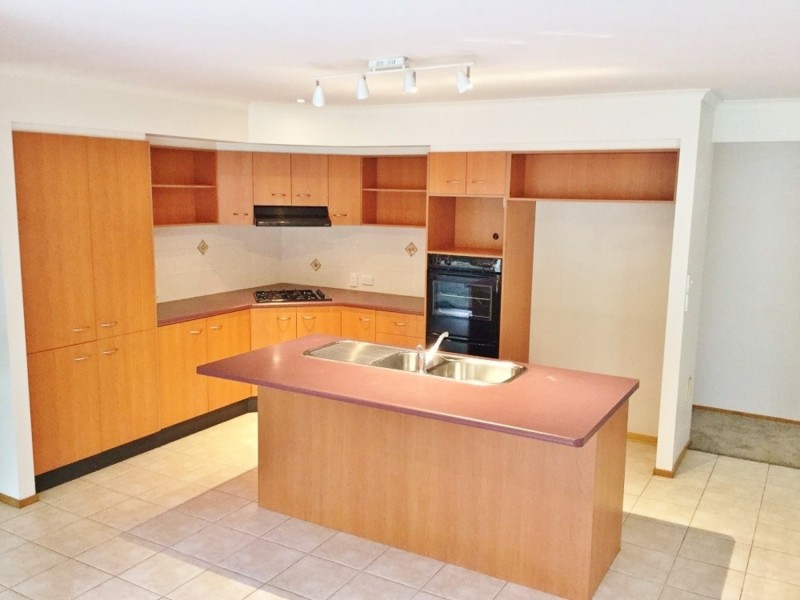 62 Crane Crescent, Nerang QLD 4211