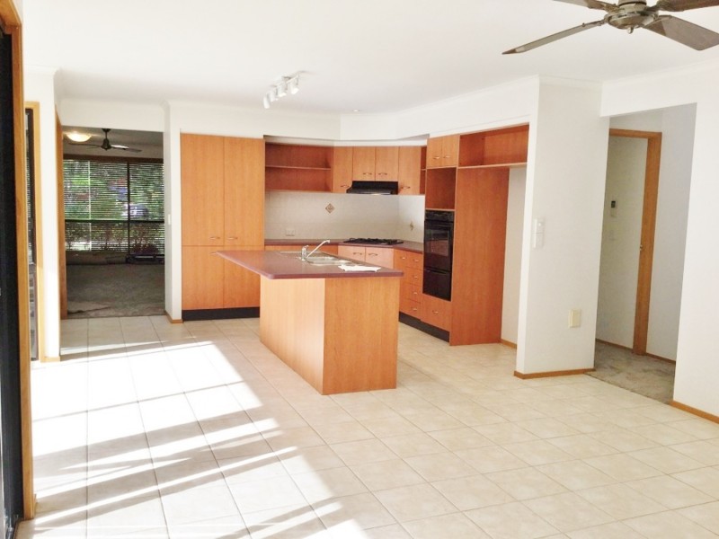 62 Crane Crescent, Nerang QLD 4211