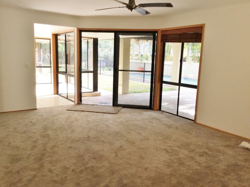 62 Crane Crescent, Nerang QLD 4211