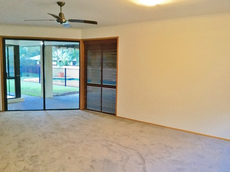 62 Crane Crescent, Nerang QLD 4211