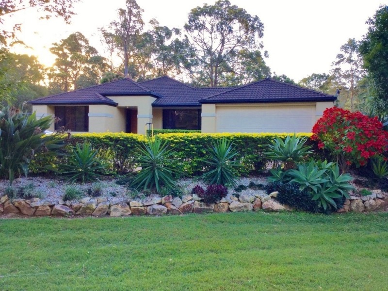 62 Crane Crescent, Nerang QLD 4211