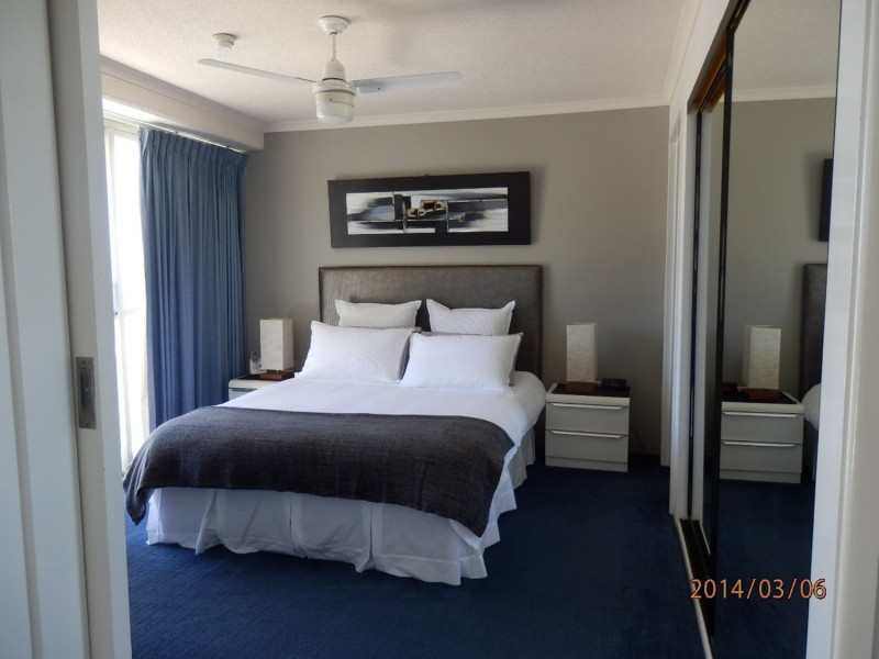 Surfers Beachside/10 Vista Street, Surfers Paradise QLD 4217