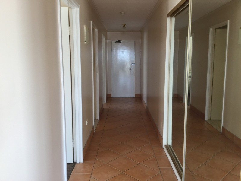 “Surfers Beachside”/10 Vista Street, Surfers Paradise QLD 4217