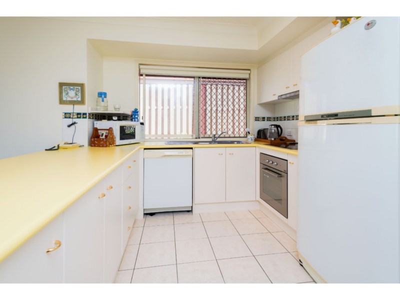 11 Palm Street, Pacific Pines QLD 4211