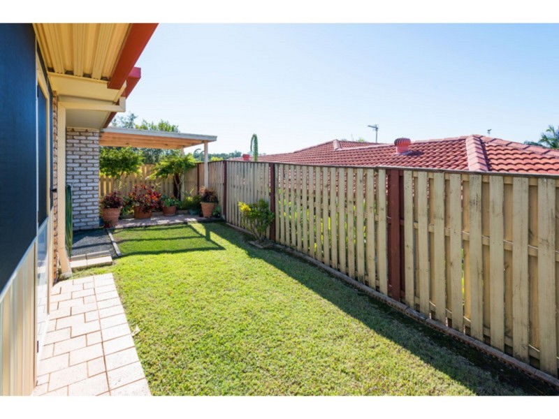 11 Palm Street, Pacific Pines QLD 4211