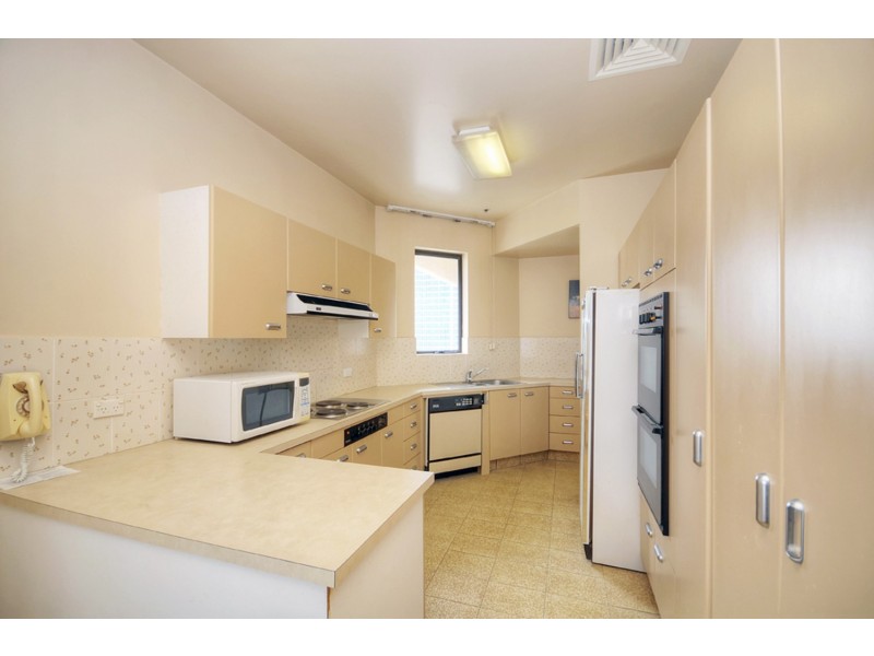 Ballah Penthouse/11 Hanlan Street, Surfers Paradise QLD 4217