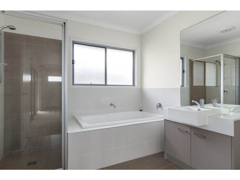 55 Edwardson Drive, Coomera QLD 4209