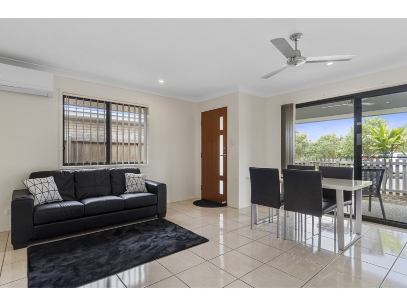 17 Damien Leeding Way, Upper Coomera QLD 4209