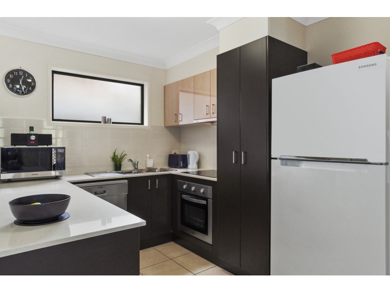 17 Damien Leeding Way, Upper Coomera QLD 4209