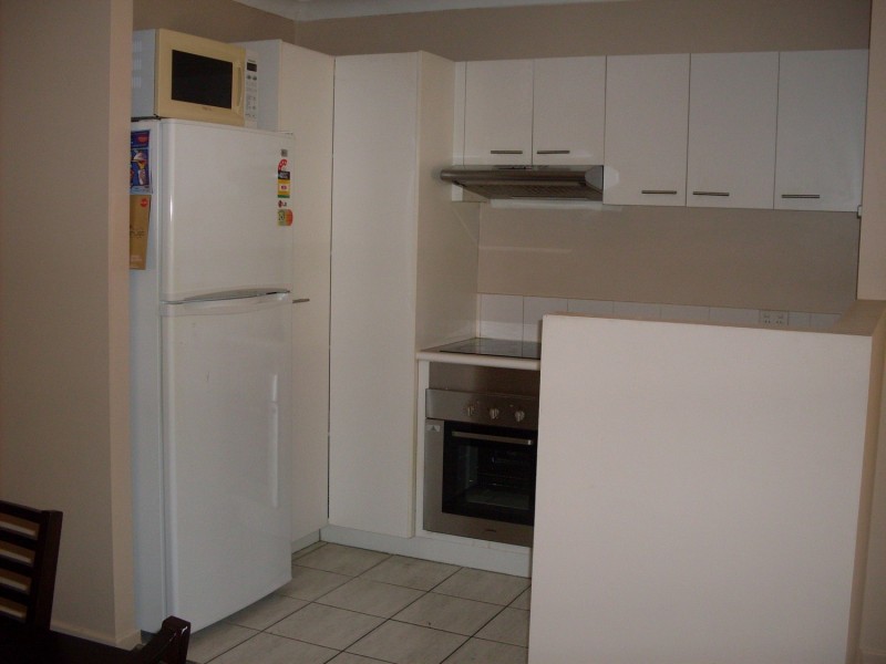 “Bay Lodge”/35 Palm Avenue, Surfers Paradise QLD 4217