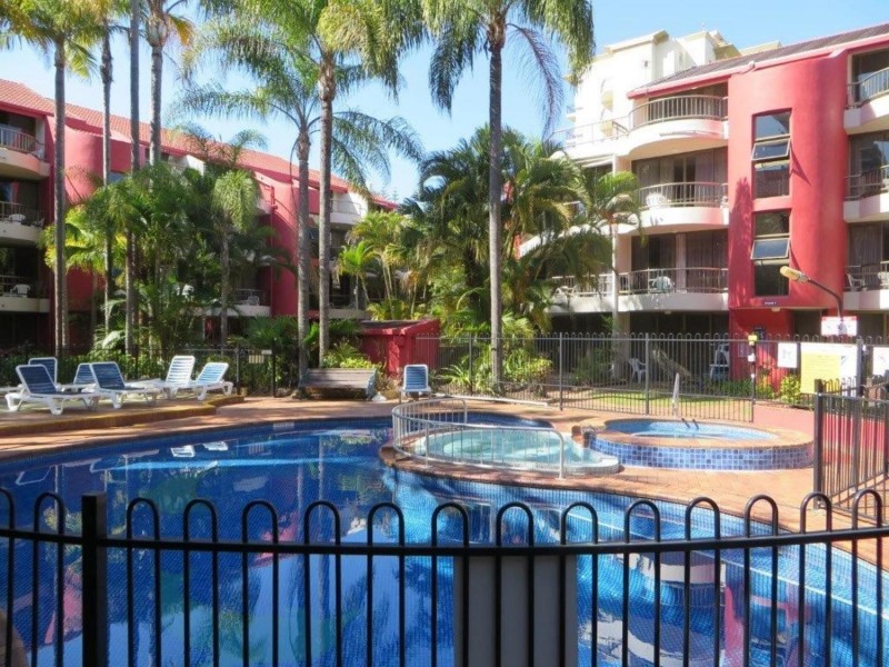 “Enderley Gardens”/38 Enderley Avenue, Surfers Paradise QLD 4217