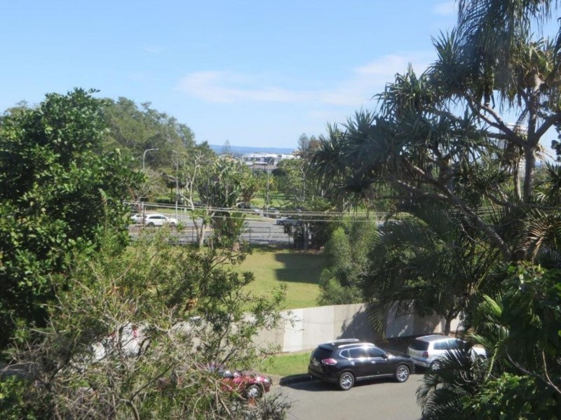 “Enderley Gardens”/38 Enderley Avenue, Surfers Paradise QLD 4217