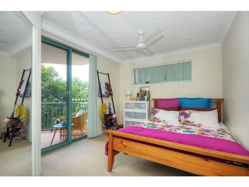 12/45 Pohlman Street, Southport QLD 4215