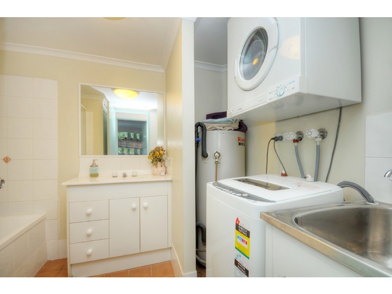 12/45 Pohlman Street, Southport QLD 4215