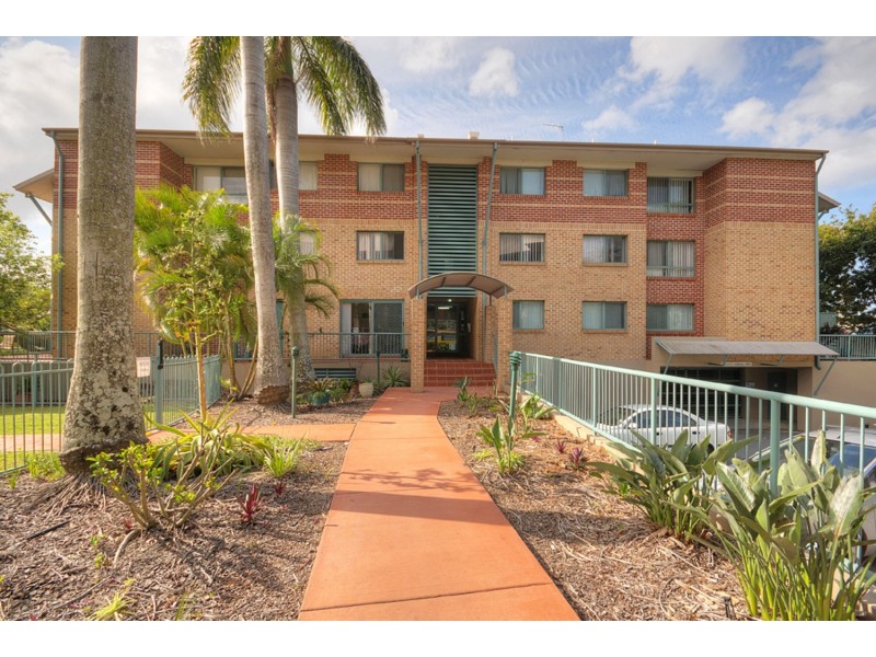 12/45 Pohlman Street, Southport QLD 4215