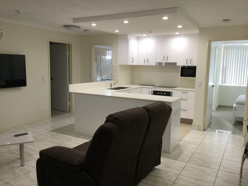 “Enderley Gardens”/38 Enderley Avenue, Surfers Paradise QLD 4217