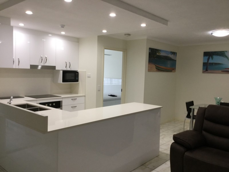 “Enderley Gardens”/38 Enderley Avenue, Surfers Paradise QLD 4217