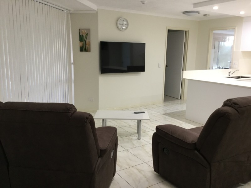 “Enderley Gardens”/38 Enderley Avenue, Surfers Paradise QLD 4217