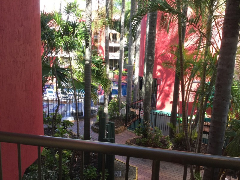 “Enderley Gardens”/38 Enderley Avenue, Surfers Paradise QLD 4217