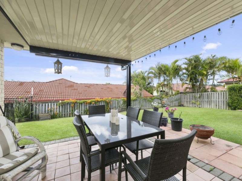 17 PANDORA Crescent, Pacific Pines QLD 4211