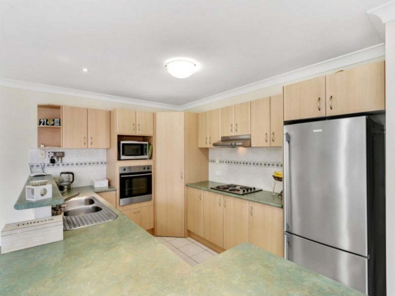 17 PANDORA Crescent, Pacific Pines QLD 4211