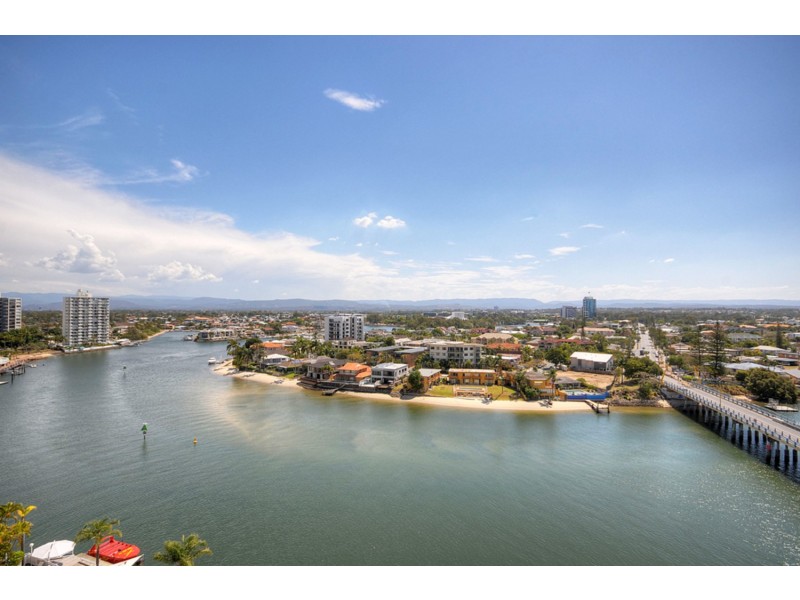 Waterways /40 Ferny Avenue, Surfers Paradise QLD 4217