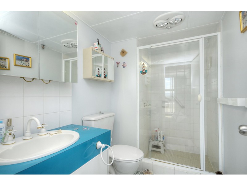 Waterways /40 Ferny Avenue, Surfers Paradise QLD 4217