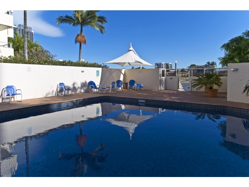 Waterways /40 Ferny Avenue, Surfers Paradise QLD 4217