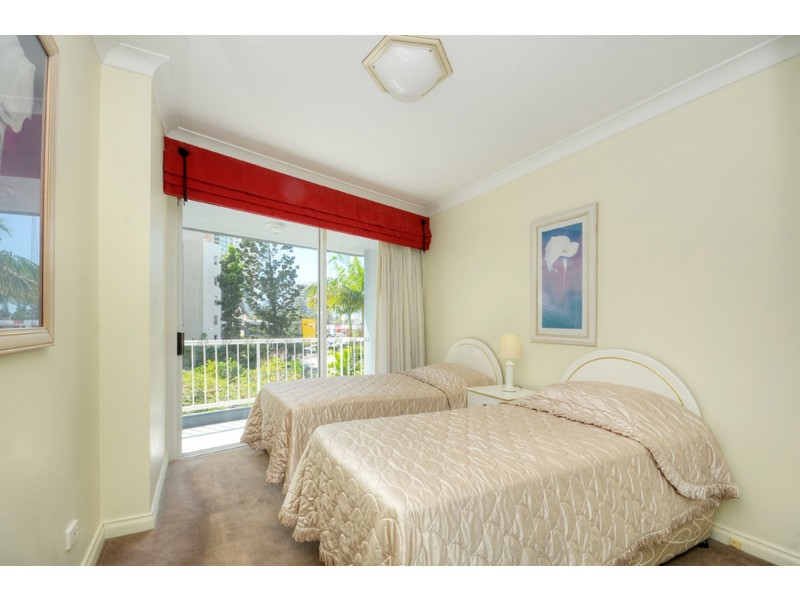 11/19 Riverview Parade, Surfers Paradise QLD 4217